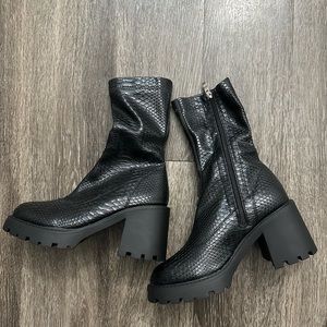 FAUX SNAKE ANKLE BOOTS